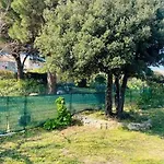 Boug 1 Apartman *